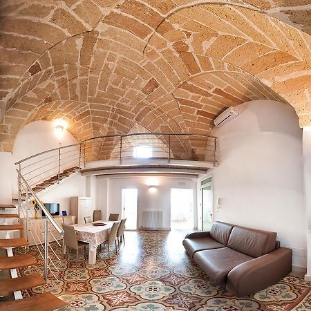 Casa Via Dante Διαμέρισμα Leverano Εξωτερικό φωτογραφία