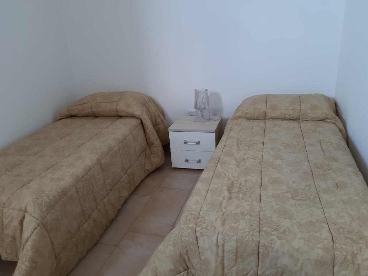 Casa Via Dante Διαμέρισμα Leverano Εξωτερικό φωτογραφία
